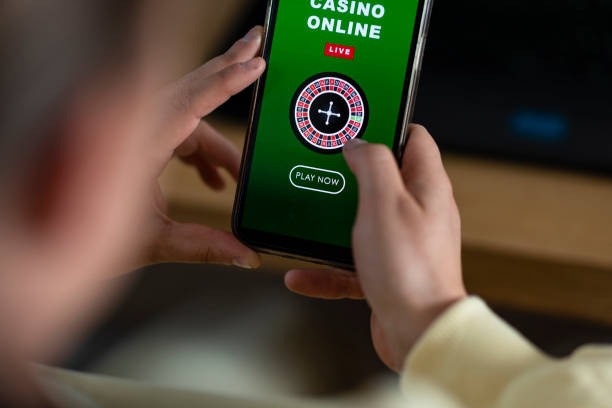Evolution Gaming table on mobile phone screen